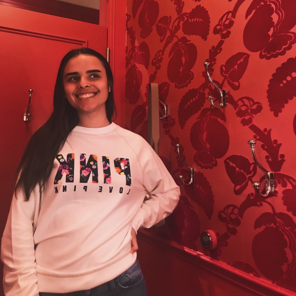 Meet your Posher, Alejandra